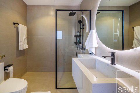 Vila v Palm Jumeirah, Dubai, SAE 5 spální, 622 m2 č. 647413 - Fotografia 13