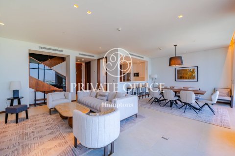 Apartment in The Hills, Dubai, UAE 2 bedrooms, 164.87959925 sq.m. № 651172 - photo 7