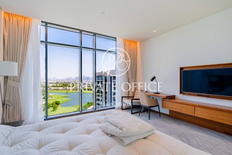 Apartment in The Hills, Dubai, UAE 2 bedrooms, 164.87959925 sq.m. № 651172 - photo 17