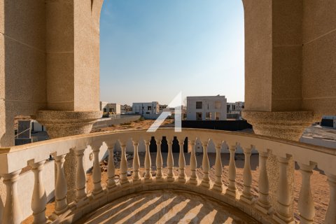 Vila u Al Aweer, Dubai, UAE 4 spavaćih soba, 390 m2 Br. 679322 - fotografija 7