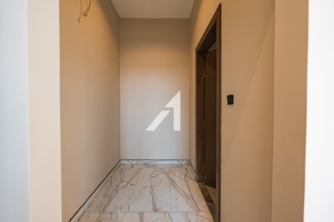 Vila u Al Aweer, Dubai, UAE 4 spavaćih soba, 390 m2 Br. 679322 - fotografija 27