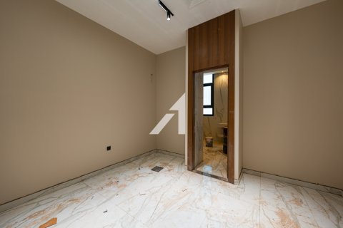 Vila u Al Aweer, Dubai, UAE 4 spavaćih soba, 390 m2 Br. 679322 - fotografija 28