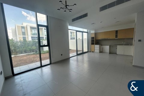 Vila di Arabian Ranches 3, Dubai, UAE 4 bilik tidur, 240 meter persegi № 671266 - foto 2