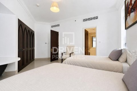 Apartman u gradu Downtown Dubai (Downtown Burj Dubai), UAE 2 spavaće sobe, 171.78 m2 Br. 744000 - Slika 6