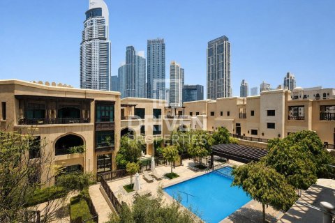 Apartman u gradu Downtown Dubai (Downtown Burj Dubai), UAE 2 spavaće sobe, 171.78 m2 Br. 744000 - Slika 1