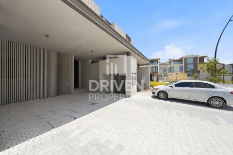 Adosado en alquiler en Nadd Al Sheba, Dubai, EAU 3 dormitorios, 185.62 m2 № 762687 - foto 20