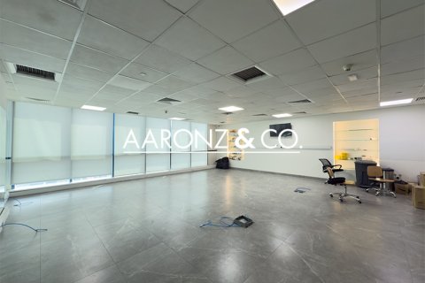 Kancelarija u Jumeirah Lake Towers, Dubai, UAE 116 m2 Br. 679406 - fotografija 2