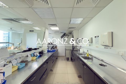 Zyrë në Jumeirah Lake Towers, Dubai, Emiratet e Bashkuara Arabe 80 m2. № 679405 - Foto 6