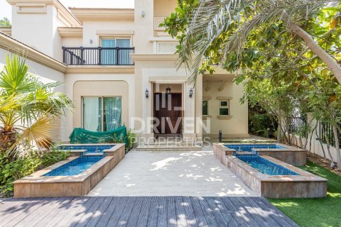 Villa til leie i Jumeirah Islands, Dubai, Emiratene 4 soverom, 1026 kvm Nr. 655470 - Foto 16