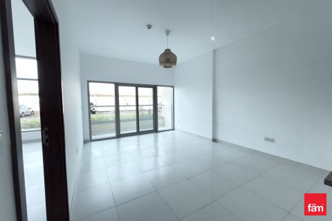 Apartmen di Motor City, Dubai, UAE 1 bilik tidur, 71.7 meter persegi № 728140 - foto 8