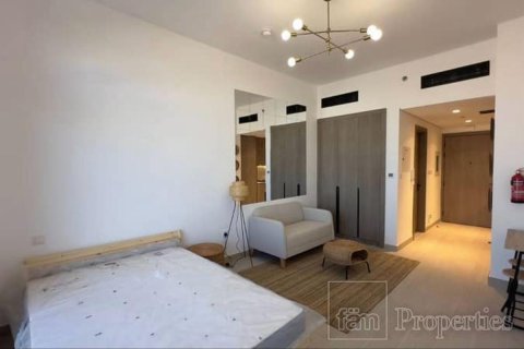 Apartment til salg i Dubai Studio City, Dubai, UAE 34.7 kvm № 728144 - foto 3