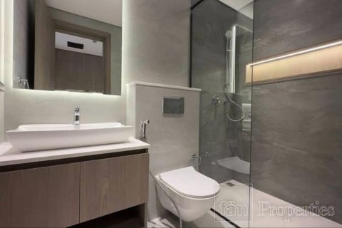 Apartment til salg i Dubai Studio City, Dubai, UAE 34.7 kvm № 728144 - foto 12