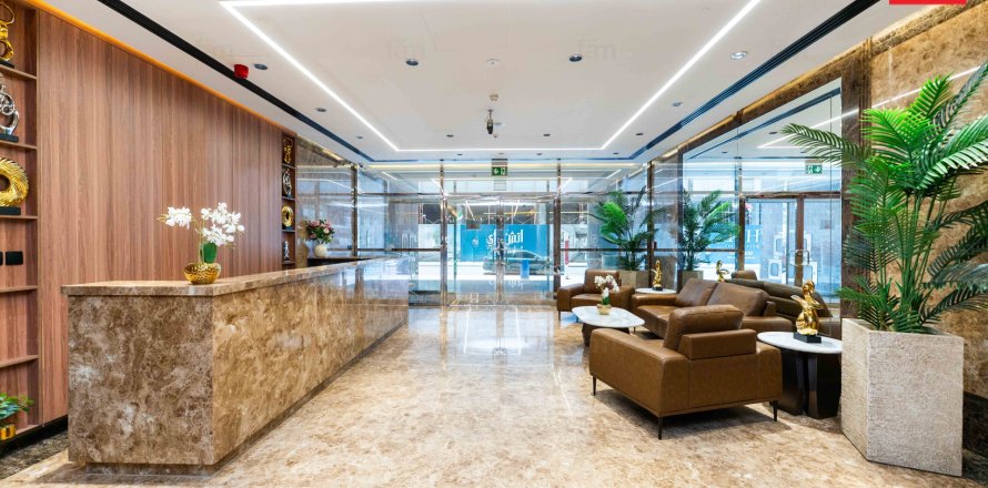 Apartment in Dubai, UAE 3 bedrooms, 221.3 sq.m. № 713567