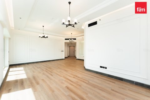 Apartment in Dubai, UAE 3 bedrooms, 221.3 sq.m. № 713567 - photo 2