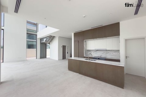 Vila di Dubai, UEA 4 kamar tidur, 448 m2 nomor 713565 - foto 9