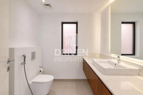 Vilă de închiriat în Umm Suqeim, Dubai, EAU 4 dormitoare, 408.31 mp.  №745615 - poză 29