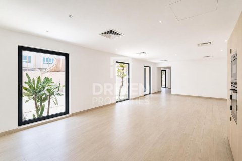 ویلا در Umm Suqeim، Dubai ، امارات متحده عربی 4 خوابه ، 408.31 متر مربع. شماره 745615