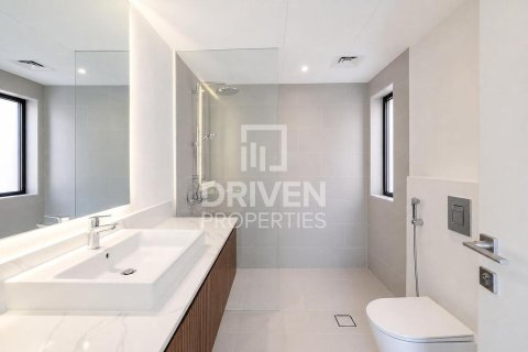 Vilă de închiriat în Umm Suqeim, Dubai, EAU 4 dormitoare, 408.31 mp.  №745615 - poză 25