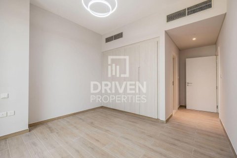 Apartmen di Business Bay, Dubai, UAE 2 bilik tidur, 104.14 meter persegi № 746503 - foto 8