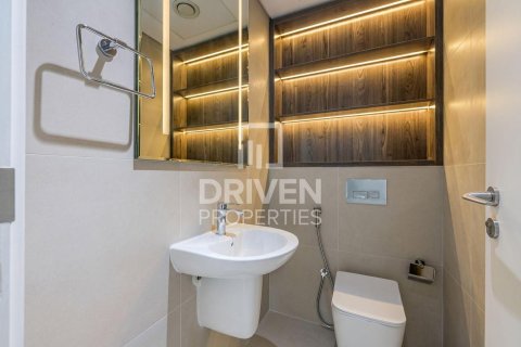 Apartmen di Business Bay, Dubai, UAE 2 bilik tidur, 104.14 meter persegi № 746503 - foto 9