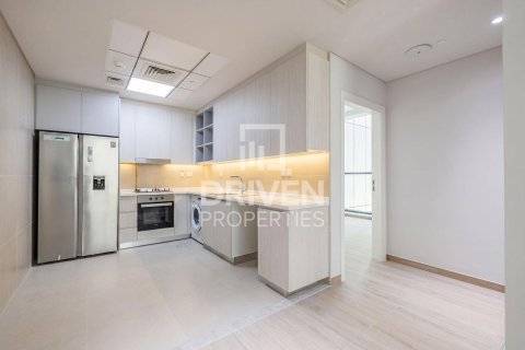 Apartmen di Business Bay, Dubai, UAE 2 bilik tidur, 104.14 meter persegi № 746503 - foto 3