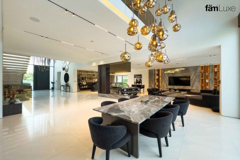 ویلا برای فروش در  Dubai، امارات متحده عربی  5 خوابه ، 1463.3 متر مربع ، شماره 641415 - تصویر 2