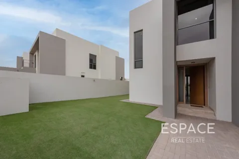 Vila di Dubai Hills Estate, UAE 5 bilik tidur, 398 meter persegi № 738484 - foto 19