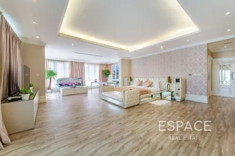 Villa zur Miete in Palm Jumeirah, Dubai, VAE 5 Schlafzimmer, 650 m2 Nr. 738486 - Foto 12