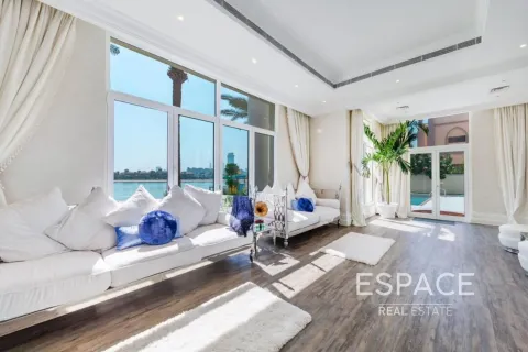 Villa zur Miete in Palm Jumeirah, Dubai, VAE 5 Schlafzimmer, 650 m2 Nr. 738486 - Foto 9