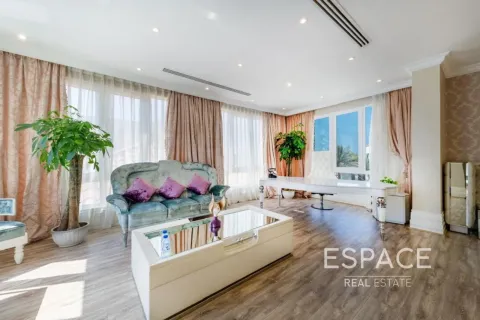 Villa zur Miete in Palm Jumeirah, Dubai, VAE 5 Schlafzimmer, 650 m2 Nr. 738486 - Foto 15