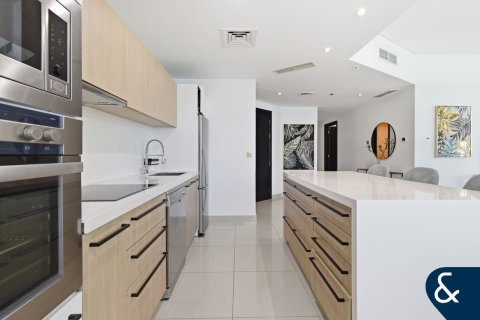 Müüa korter asukohaga Dubai Marina, AÜE: 2 magamistoaga, 145 m² Nr 684870 - pilt 2