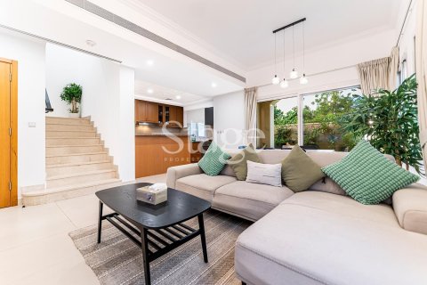 Βίλα σε Serena, Dubai, ΗΑΕ 3 υπνοδωμάτια, 255 τ.μ. Αρ. 658628 - φωτογραφία 8