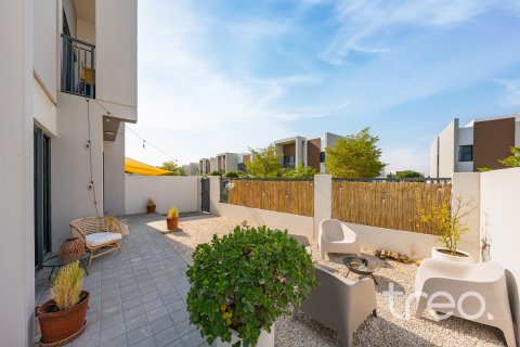 Kamienica na sprzedaż w Dubai, ZEA 4 sypialnie, 215.91 mkw., nr 733238 - zdjęcie 24