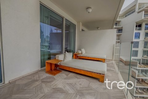 Apartment til salg i Palm Jumeirah, Dubai, UAE 1 soveværelse, 115.57 kvm № 733233 - foto 18