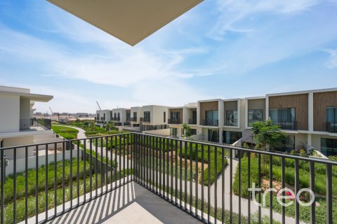 The Valley、Dubai、UAEにあるタウンハウス 4ベッドルーム、242.29 m2 No733237