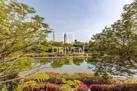 Villa in The Springs, Dubai, UAE 2 bedrooms, 212 sq.m. № 684009 - photo 16