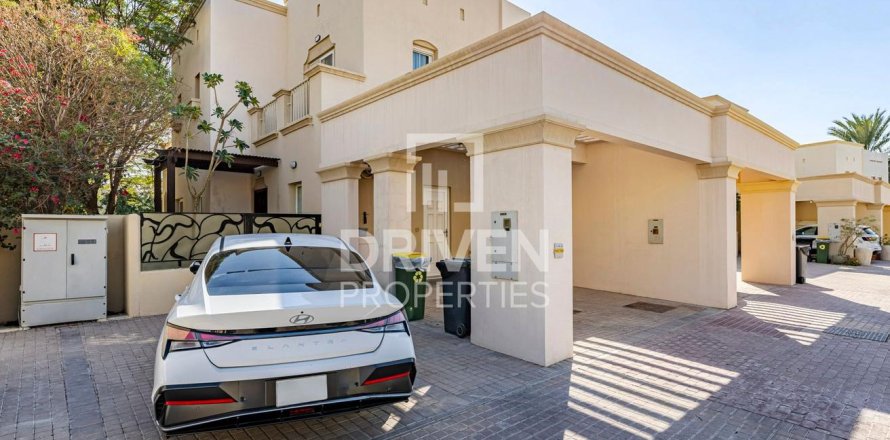 Villa in The Springs, Dubai, UAE 2 bedrooms, 212 sq.m. № 684009