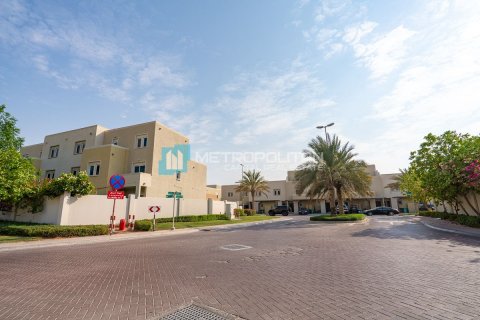 Βίλα σε Al Reef, Abu Dhabi, ΗΑΕ 3 υπνοδωμάτια, 174.1 τ.μ. Αρ. 630693 - φωτογραφία 26
