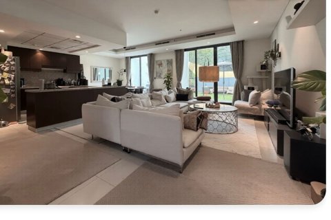 Таунхаус Motor City, Дубай, БАӘ-да 3 жатын бөлмелер, 240 м² № 679481 - фото 12