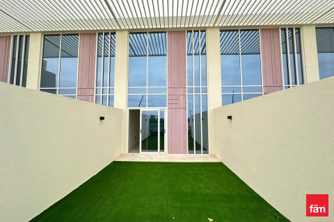 Villa itt: Dubai, EAE, 2 hálószoba, 99 m², azonosító: 701530 - fénykép 6