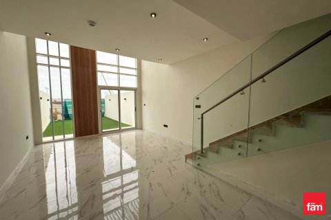 Villa itt: Dubai, EAE, 2 hálószoba, 99 m², azonosító: 701530 - fénykép 2