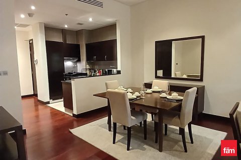Huoneisto Palm Jumeirah, Dubai, Arabiemiraatit 1 makuuhuone, 144.6 m2 № 701535 - kuva 2