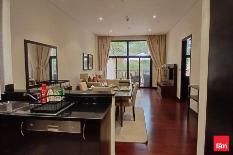 Huoneisto Palm Jumeirah, Dubai, Arabiemiraatit 1 makuuhuone, 144.6 m2 № 701535