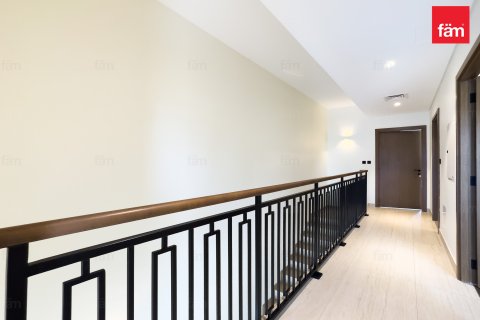 Kaupunkipientalo Dubai, Arabiemiraatit 3 makuuhuonetta, 144 m2 № 763815 - kuva 7