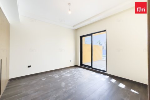 Kaupunkipientalo Dubai, Arabiemiraatit 3 makuuhuonetta, 144 m2 № 763815 - kuva 12