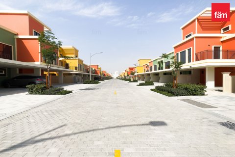 Kaupunkipientalo Dubai, Arabiemiraatit 3 makuuhuonetta, 144 m2 № 763815 - kuva 22