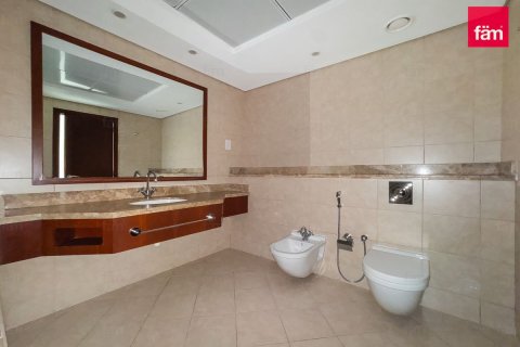 Apartment in Dubai, UAE 2 bedrooms, 182.1 sq.m. № 763830 - photo 18