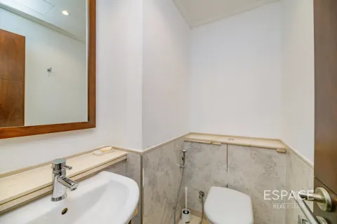 Huoneisto Dubai Marina, Arabiemiraatit 2 makuuhuonetta, 134 m2 № 650132 - kuva 9