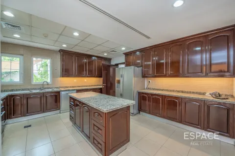 Вилла Арабиан Ранчес, Дубай, БАӘ-да 4 жатын бөлмелер, 361 м² № 650130 - фото 4