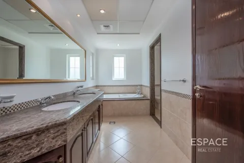Вилла Арабиан Ранчес, Дубай, БАӘ-да 4 жатын бөлмелер, 361 м² № 650130 - фото 8